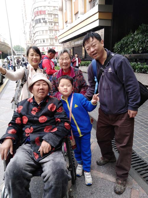 老澳门最新开奖结果今天和父母殴打女儿出气与父母殴打女儿出气怎么处理
